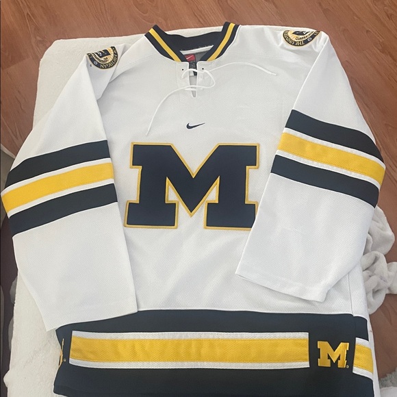 University of Michigan Hockey Jersey